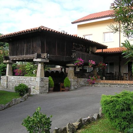 Hotel Entrevines Colunga Extérieur photo