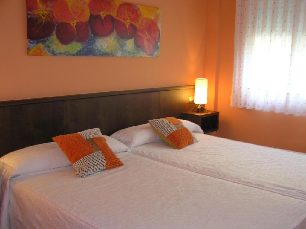 Hotel Entrevines Colunga Extérieur photo